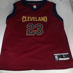 LeBron James Cavaliers Jersey Cleveland 23